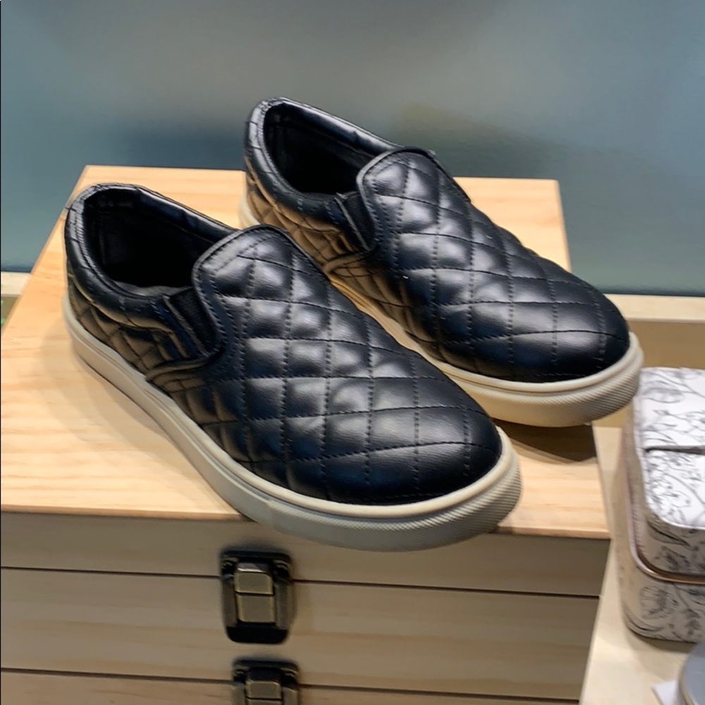 Steve Madden Quilted Slide on Sneaker